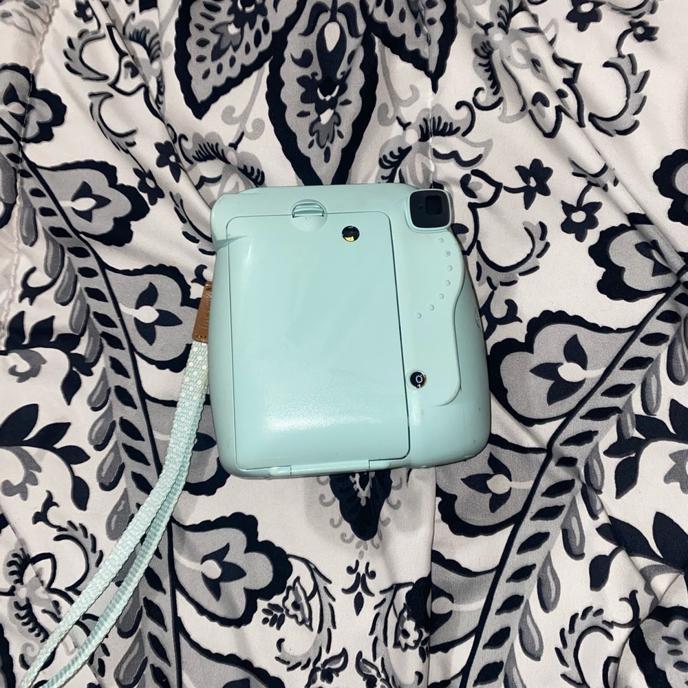 polaroid camera